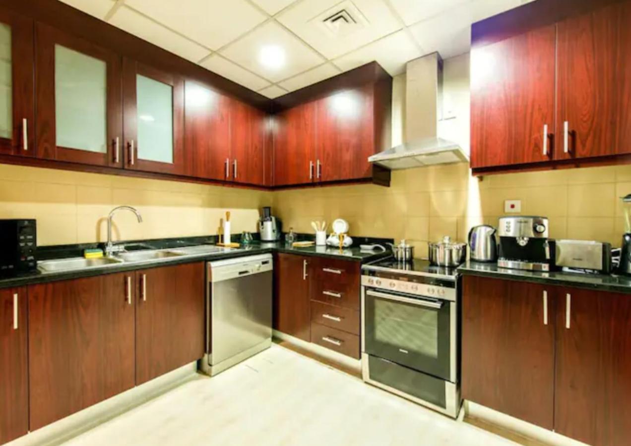 Ultra Luxury Jbr Duplex Penthouse - Free 5 Star Beach Access Dubai Eksteriør billede