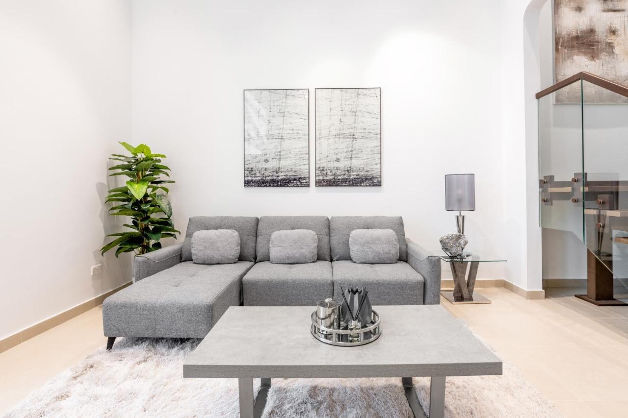 Ultra Luxury Jbr Duplex Penthouse - Free 5 Star Beach Access Dubai Eksteriør billede